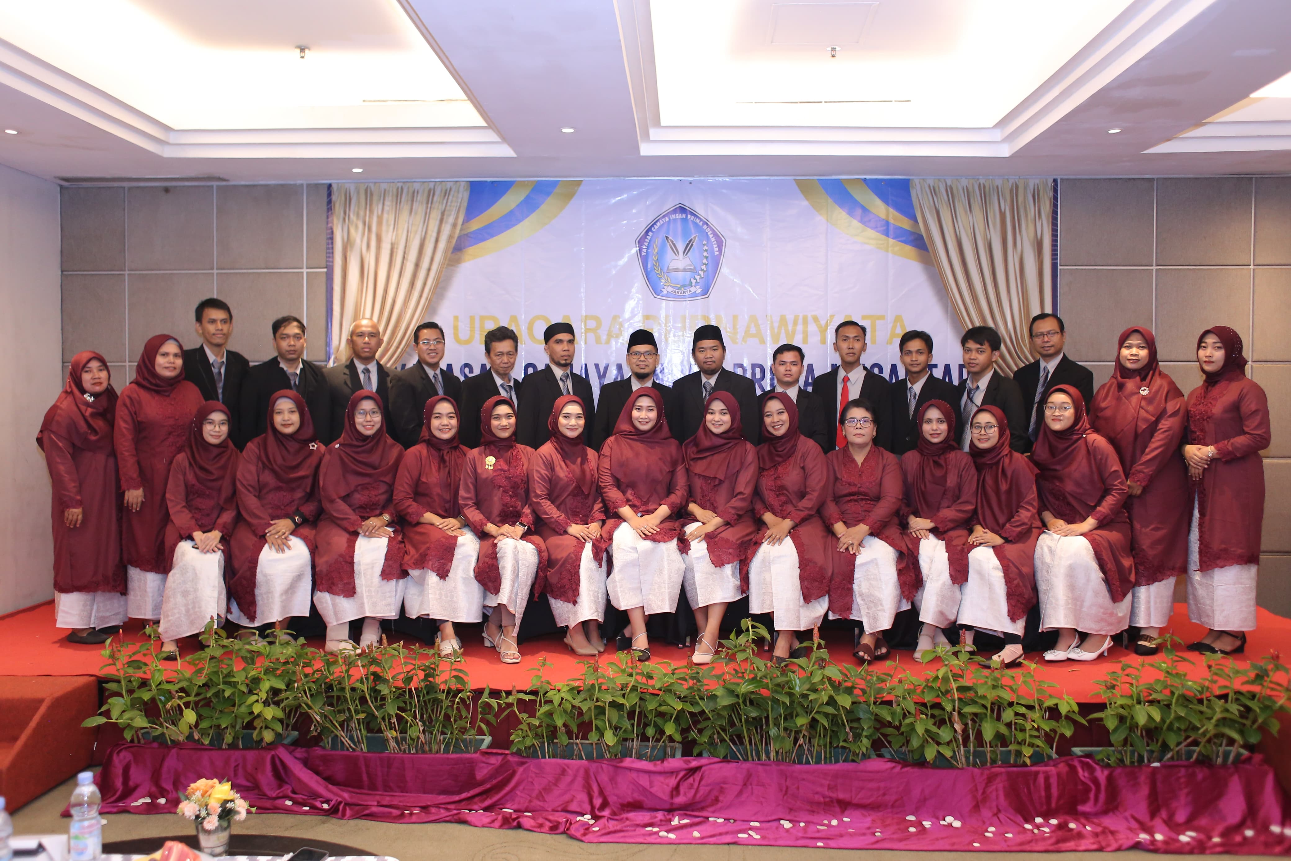 Acara Pelepasan Siswa-Siswi Kelas IX Dan XII Angkatan 2024/2025