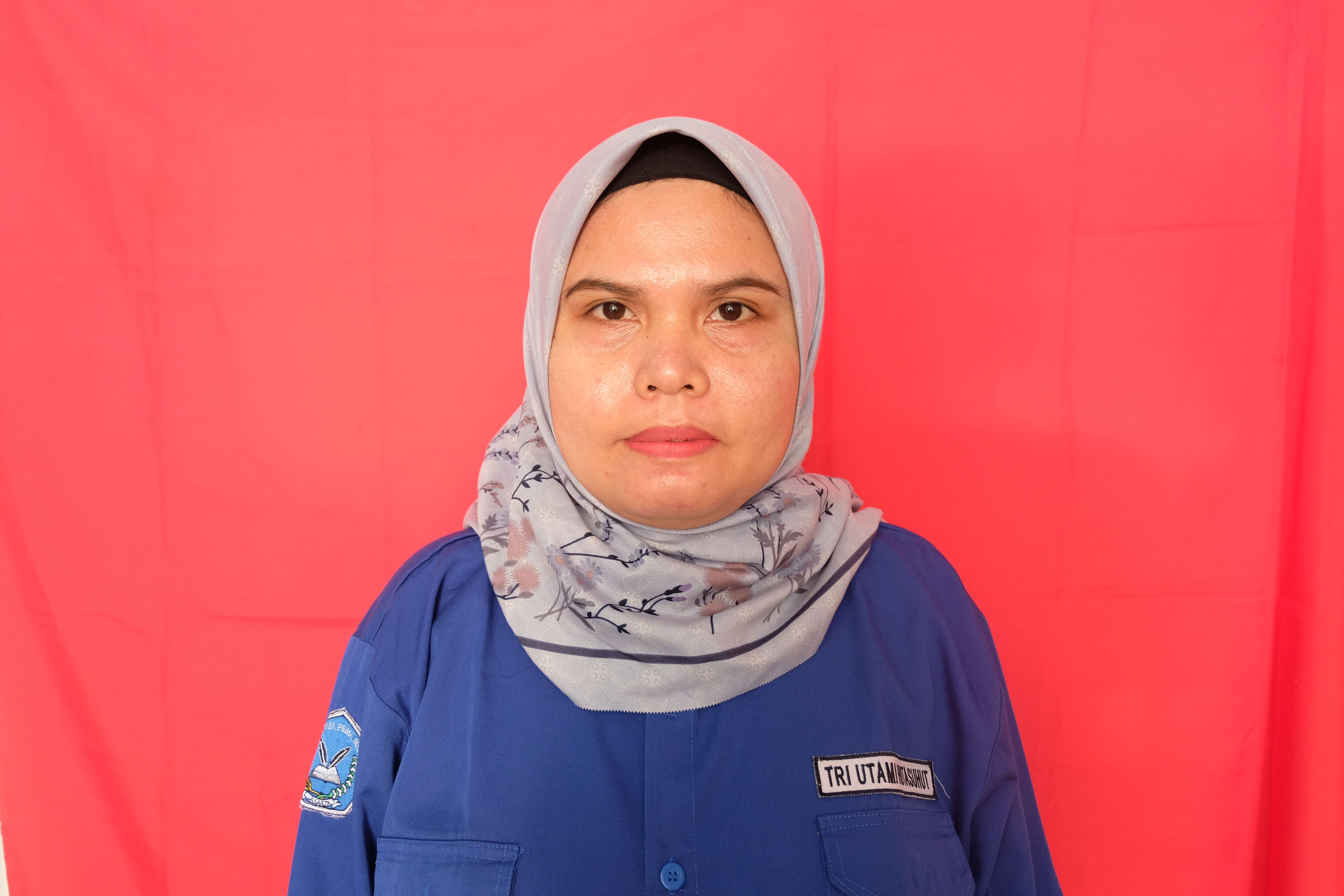 Tri Utami Hutasuhut, S.Pd